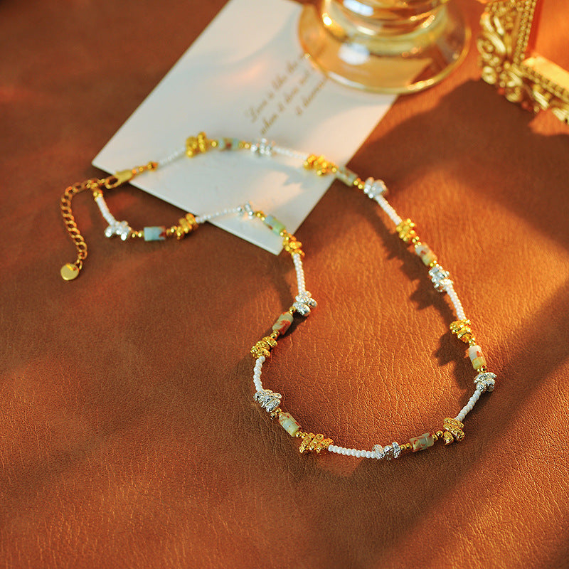 Natural Stone Metal Splicing Necklace for Women, Light Luxury Niche High-End Feel, Small Rice Bead Collarbone Chain, Vintage Elegant Neck Chain
