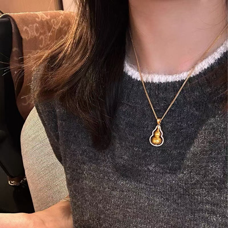 Inheriting Ancient Methods Pure Handmade Gold Inlaid Diamond Gourd Pendant Necklace for Women, Niche Design, Light Luxury, High-End Feel, Fortune Chain