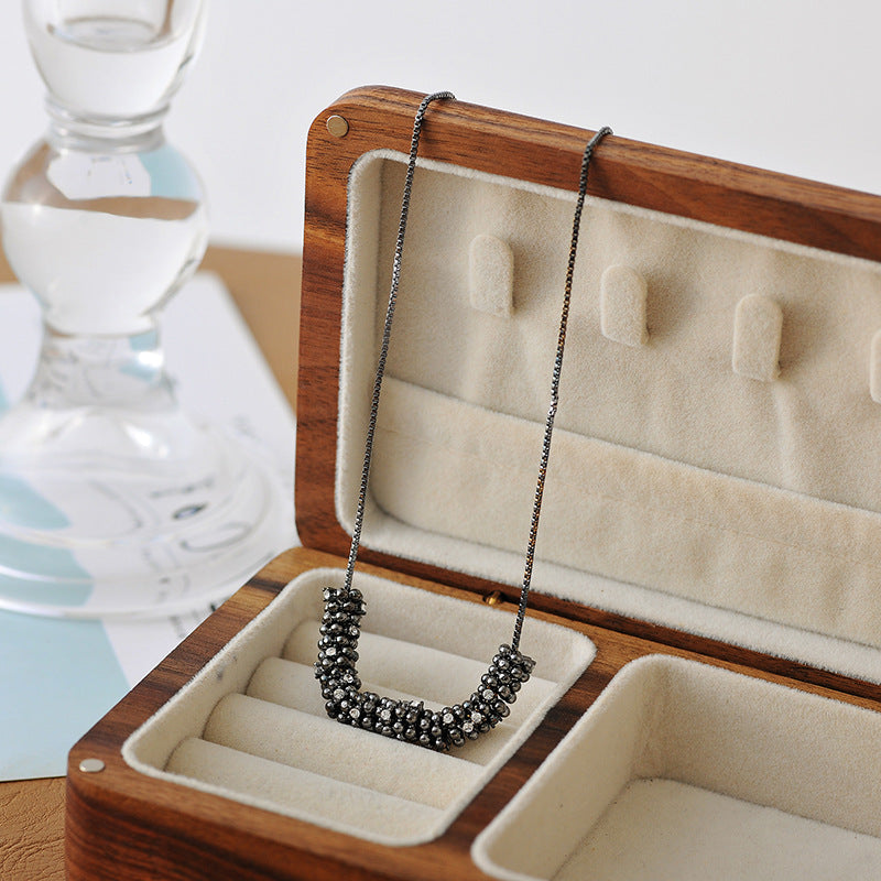 European and American Micro Pave Zircon Round Bead Necklace for Women, Niche Style, Elegant Beaded Collarbone Chain, Light Luxury, Personalized, High-end Necklace