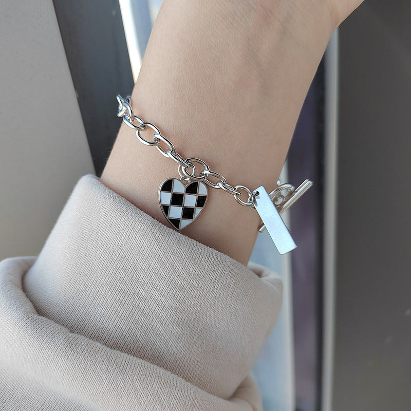 Unique Design Checkerboard Heart Pendant Bracelet for Women Trendy Cool Simple Fashion Bangle Accessories Japanese Korean Style