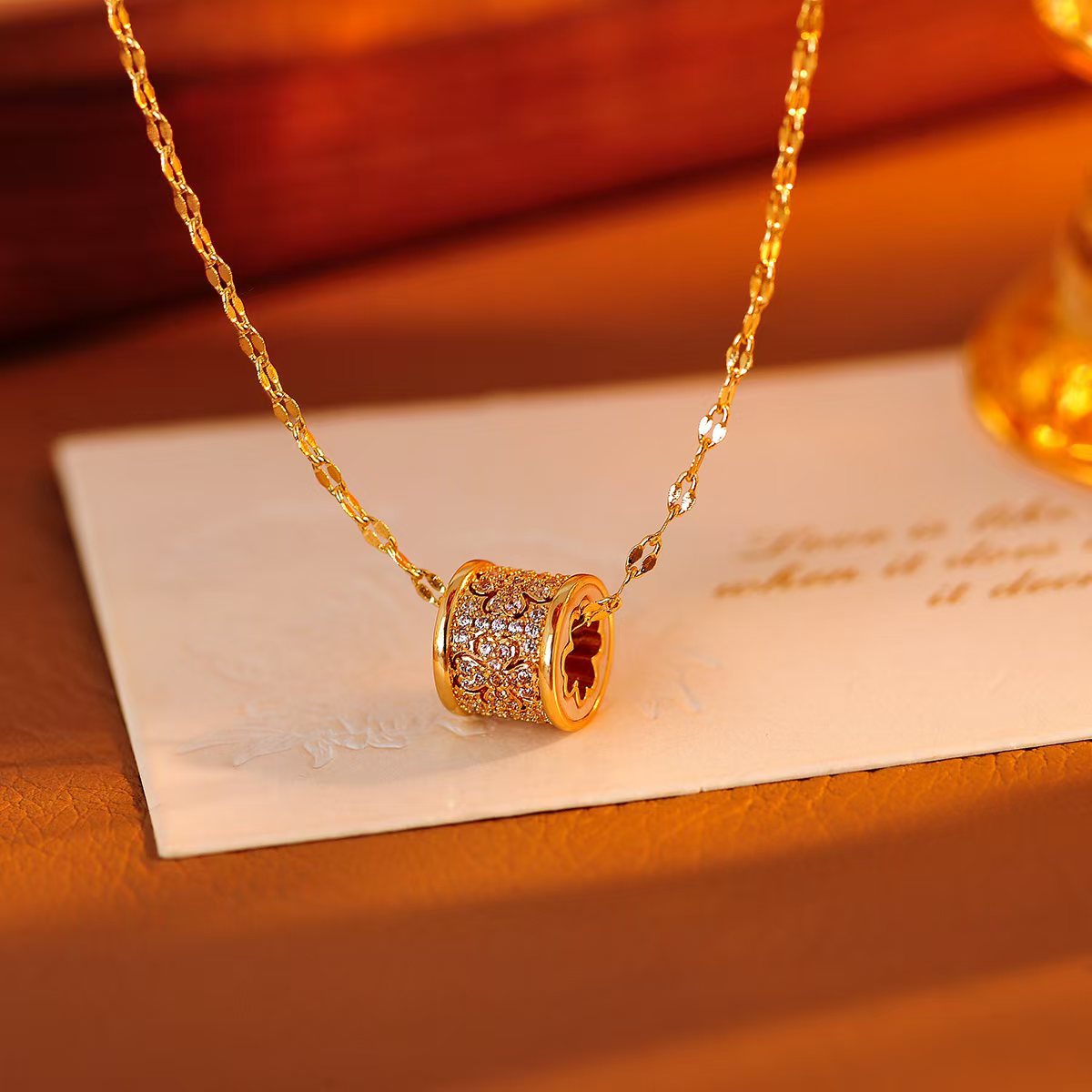 Four-leaf Clover Small Waist Necklace 2025 New Luxury High-end Versatile Design Necklace