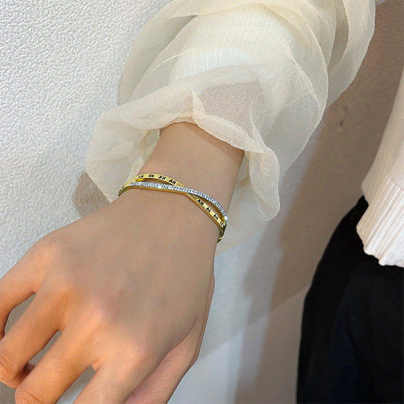 European and American Light Luxury Cross Roman Numeral Bracelet for Women Titanium Steel Jewelry High-end Summer Temperament Versatile Hand Accessories