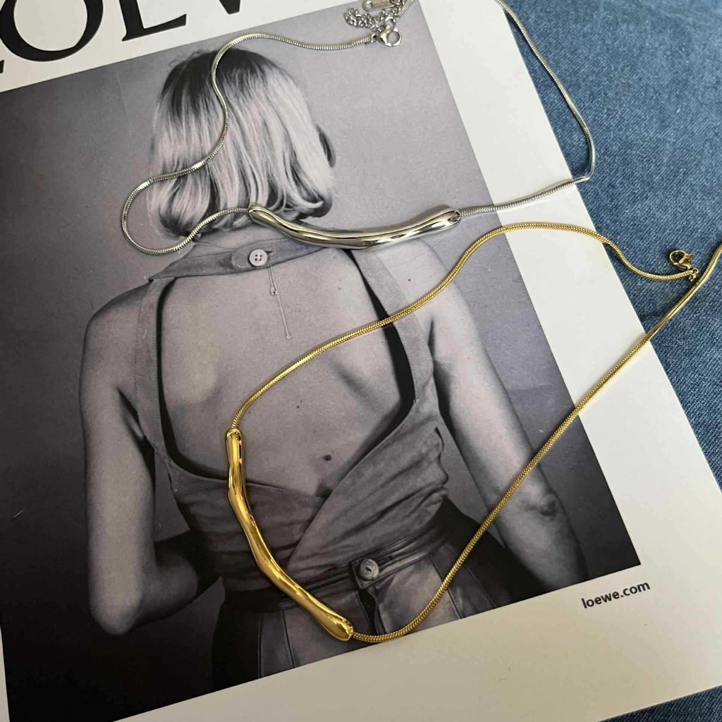 Titanium Steel Irregular Pleated Necklace for Women Spring Summer Niche Design Clavicle Chain Ins Minimalist Style Clavicle Chain Choker