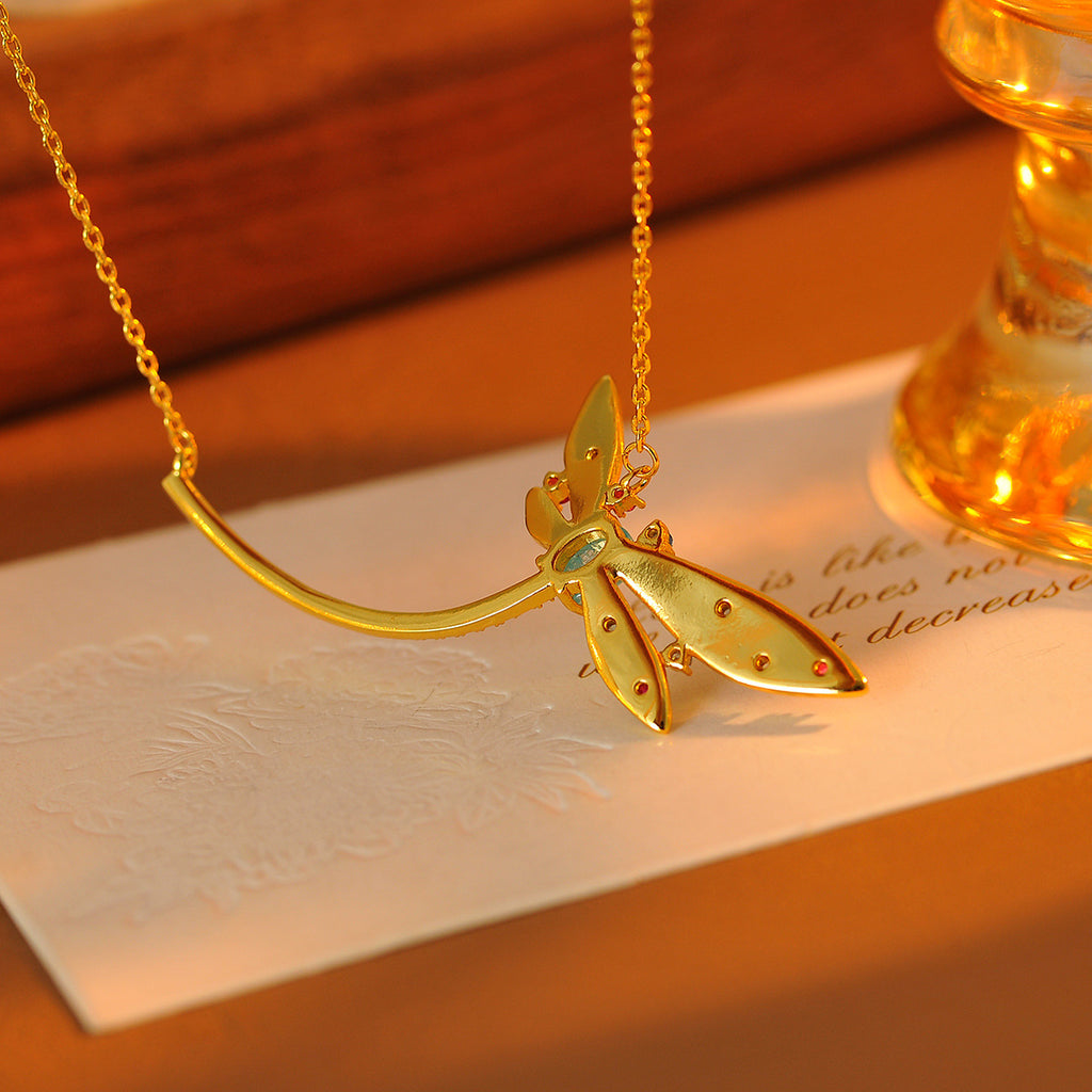 Niche Personality Zircon Inlaid Dragonfly Necklace for Women New Trendy Fashion Exquisite High-end Clavicle Chain