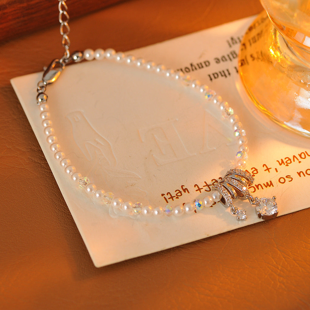 New Hot-Selling Pearl Geometric Zircon Pendant Pearl Necklace for Women Light Luxury Niche Collarbone Chain