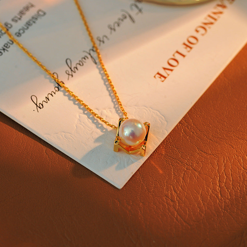 French Style Geometric Pearl Necklace for Women New Hot-Selling Light Luxury Niche Exquisite Choker Collarbone Chain One Piece