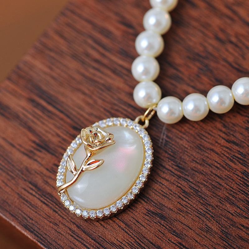 New Oval Shijia Pearl Relief Rose Flower Necklace Simple Versatile Fashionable Elegant Collarbone Chain A10260