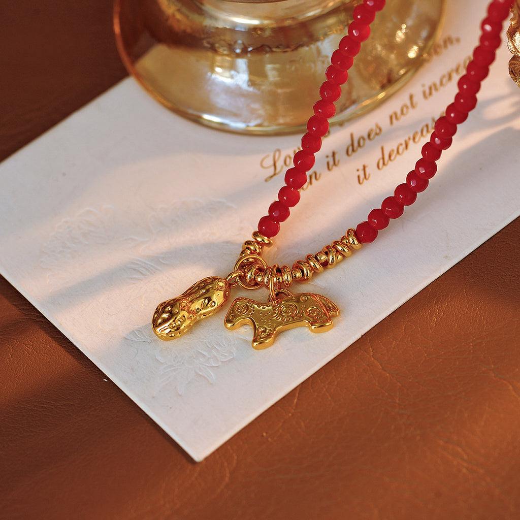 New Fantasy Island Little Elephant Necklace Melad High-end Agate Good Things Peanut Little Elephant Necklace for Women