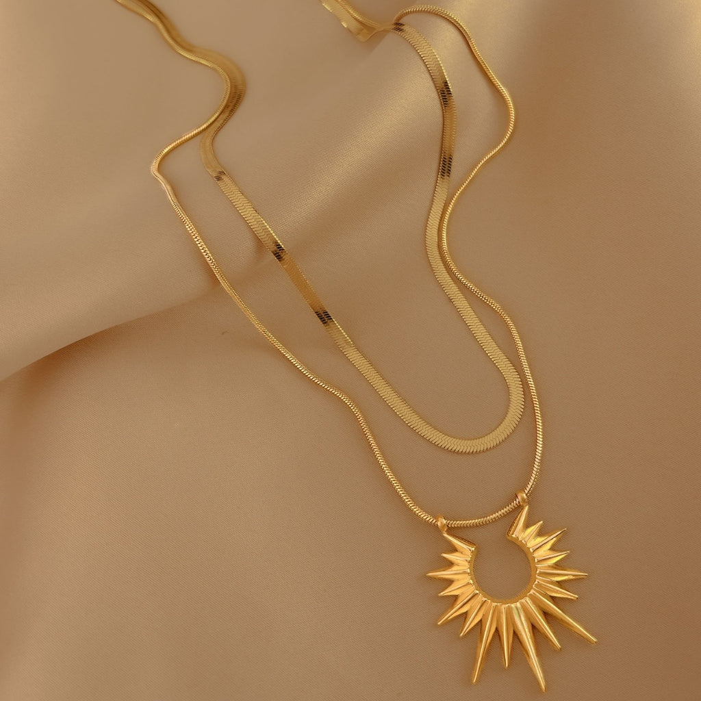 Titanium Steel Double Layer Stacked Collarbone Chain New Hot-Selling Sun God Light Luxury Niche High-End Spring Summer Women's Necklace