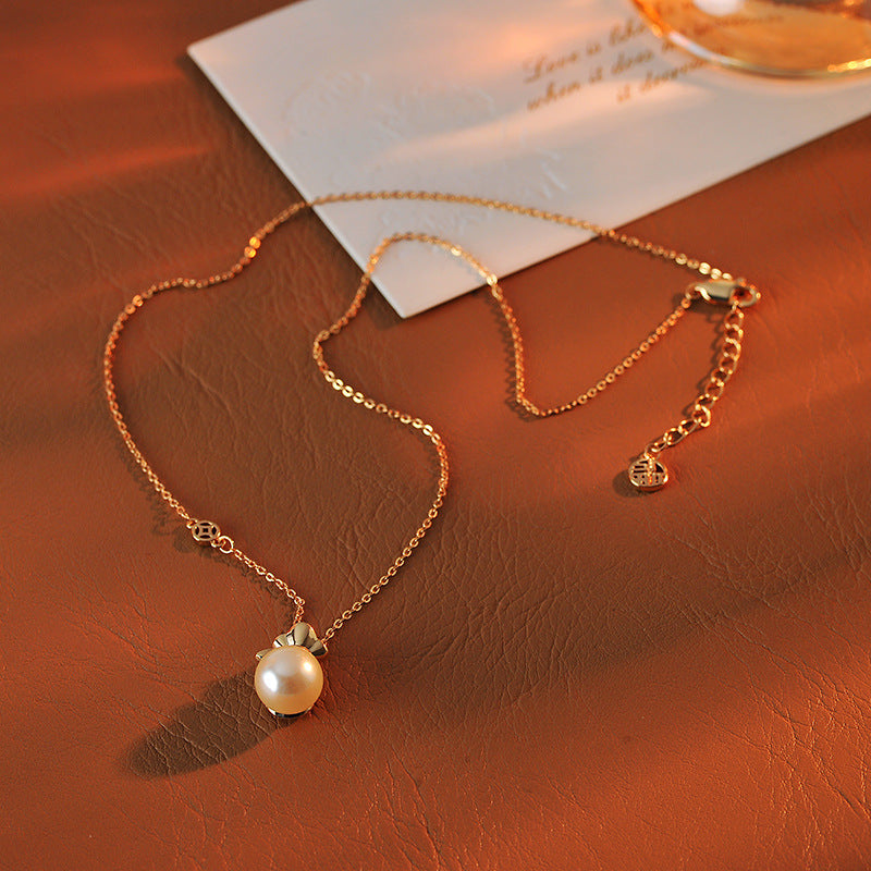 New Year's Niche Design Money Lucky Bag Necklace for Women Versatile Light Luxury Design Sense Collarbone Chain