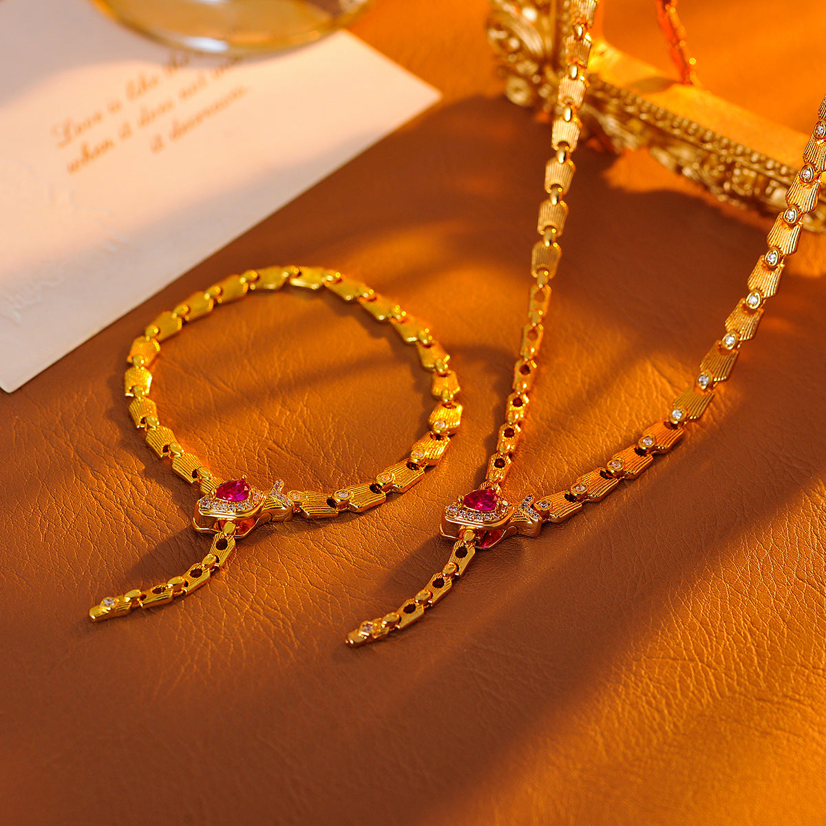 Luxury High-End Sparkling Diamond Ruby Bone Knot Snake Necklace Sweet Cool Adjustable Snake Bracelet Set Accessories