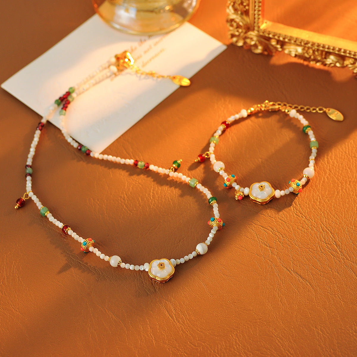 Original New Chinese Style Fashion Light Luxury Shell Beaded Flower Necklace for Women Versatile High-end Simple Niche Bracelet Wholesale