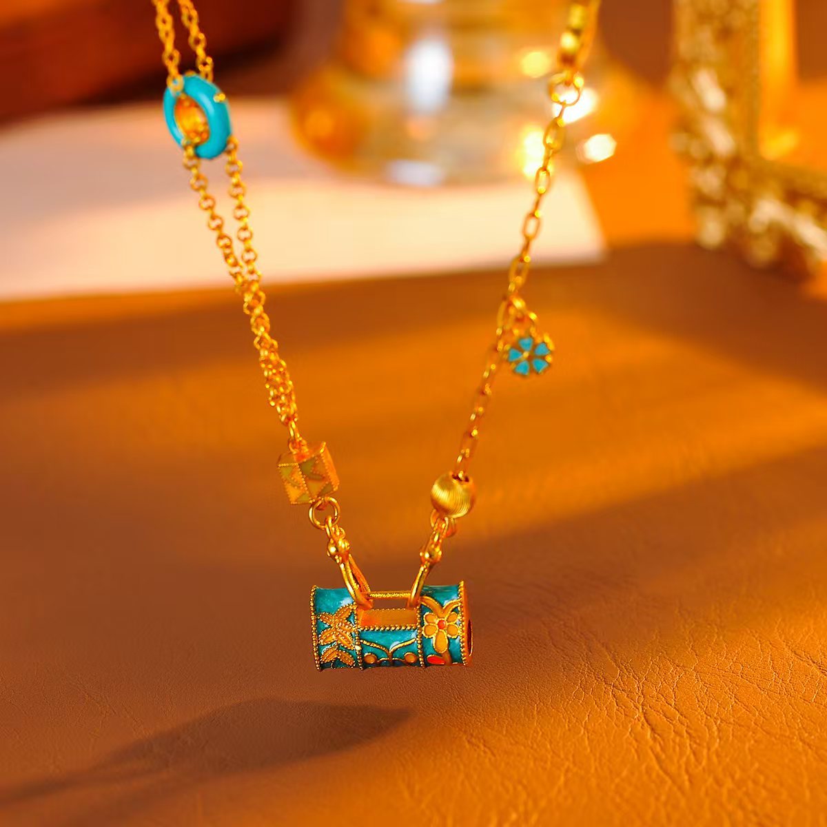 Designer Colorful Gourd Necklace for Women, National Trend, Elegant Niche Design, High-End Collarbone Chain