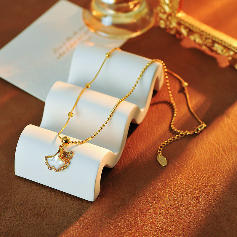 Ginkgo Leaf Natural Shell Zircon Necklace High-end Design Exquisite Collarbone Chain Light Luxury Elegant Versatile Sweater Chain