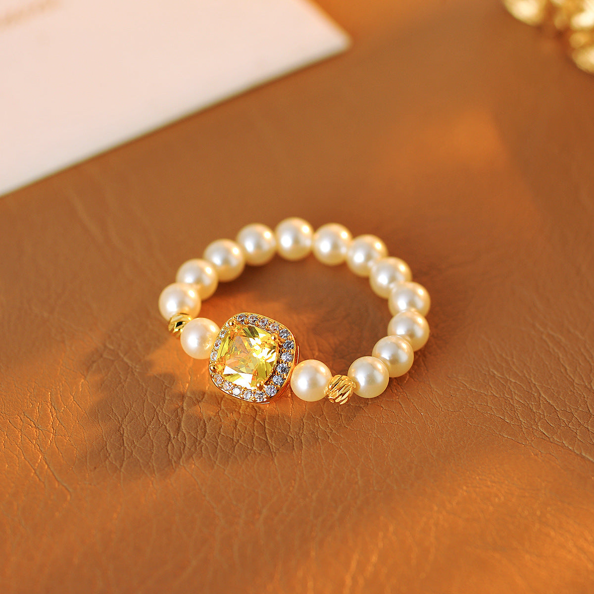 Sugar Cube Simulated Pearl Ring, Niche Geometric Elastic Band, Versatile Light Luxury Jewelry