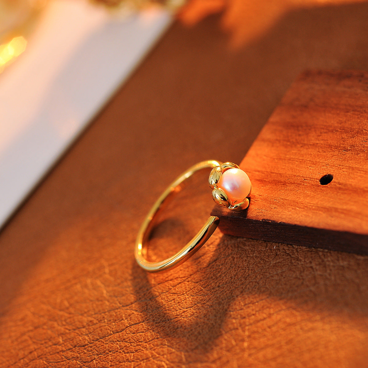 Vintage Floral Simulated Pearl Open Ring, Women's Niche Design Adjustable Band