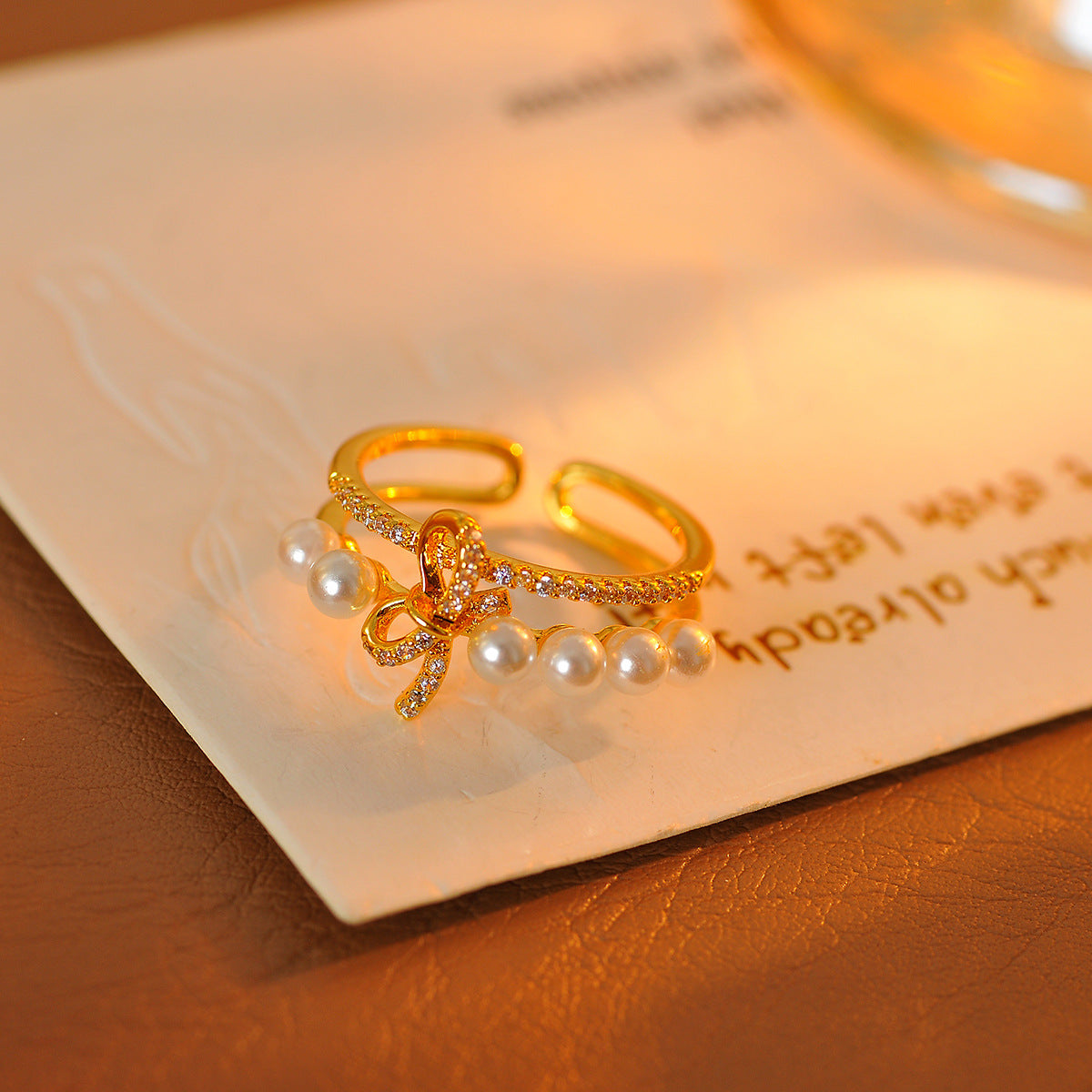Niche Unique Bow Dreamy Simulated Pearl Ring, Light Luxury High-End New Popular Women's Ring