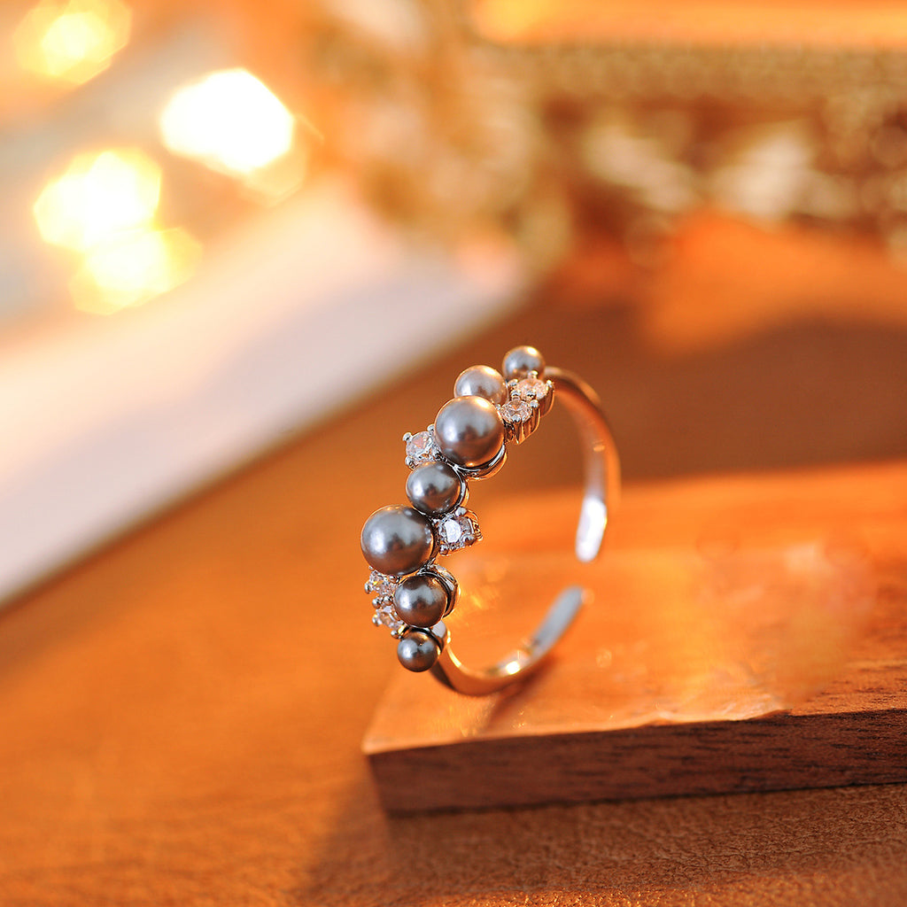 Designer French Pearl Ring for Women Luxury Fashion Pearlized Glow Minimalist Statement Jewelry