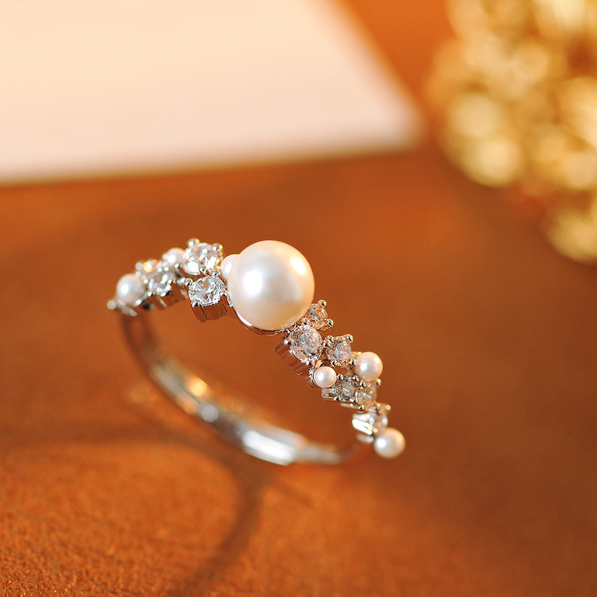 European and American light luxury full zirconium pearl ring niche high-end cold wind adjustable personality temperament ring