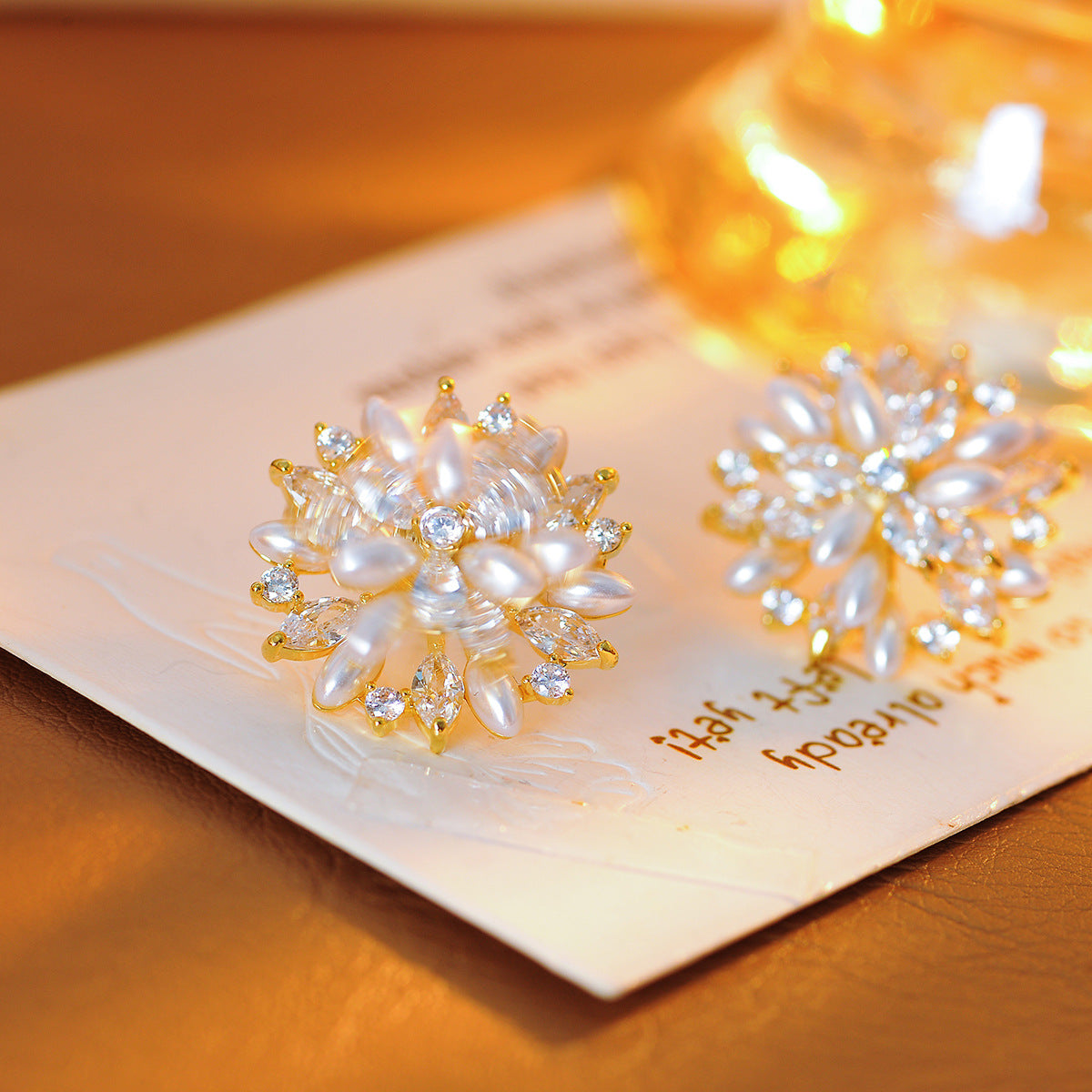 Super flash zircon pearl flower rotating ring opening niche design sense fashion hand jewelry women's tide