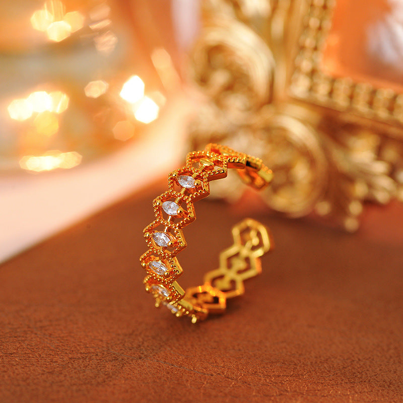 Hollow-Out Index Finger Ring, Trendy Niche Design for Fashion Forward Women