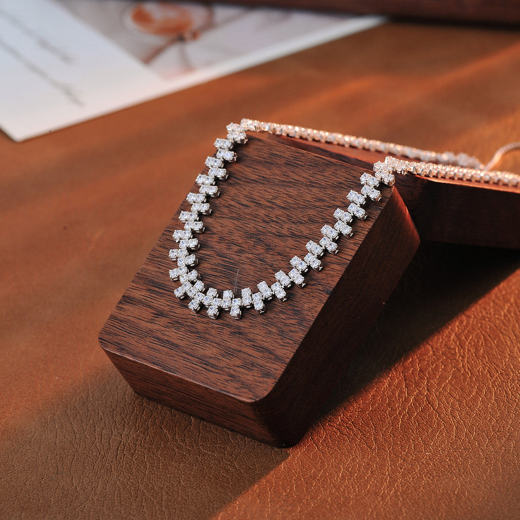 Cross-border Hot-Selling European Style Fashion High-End Light Luxury Irregular Reversible Square Zircon Necklace