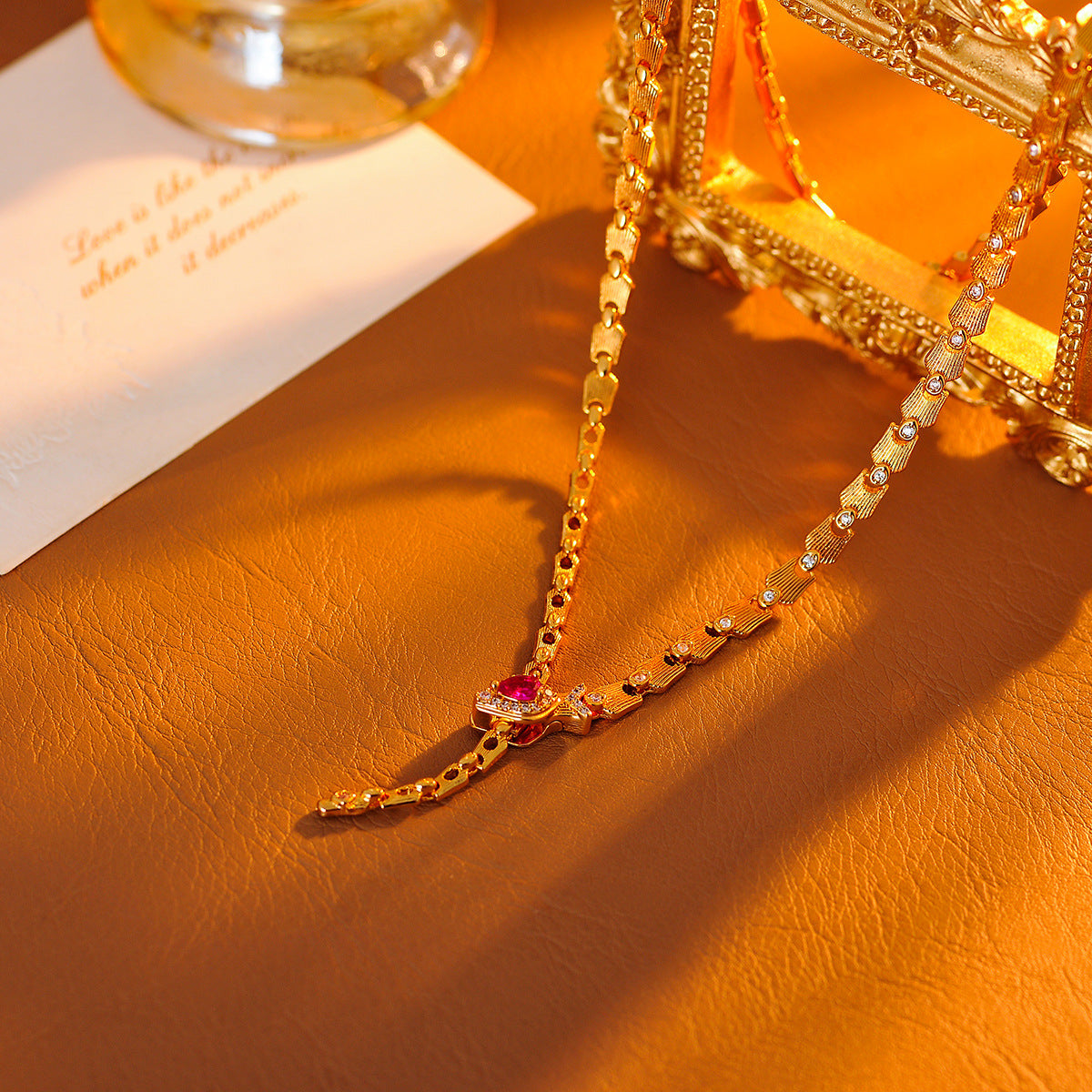 Luxury High-End Sparkling Diamond Ruby Bone Knot Snake Necklace Sweet Cool Adjustable Snake Bracelet Set Accessories