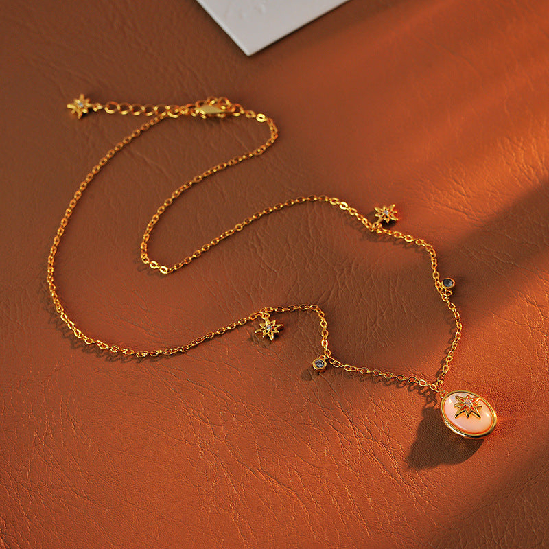 European and American Light Luxury Retro Necklace Oval Natural Mother-of-Pearl Eight-Pointed Star Necklace High-End Jewelry