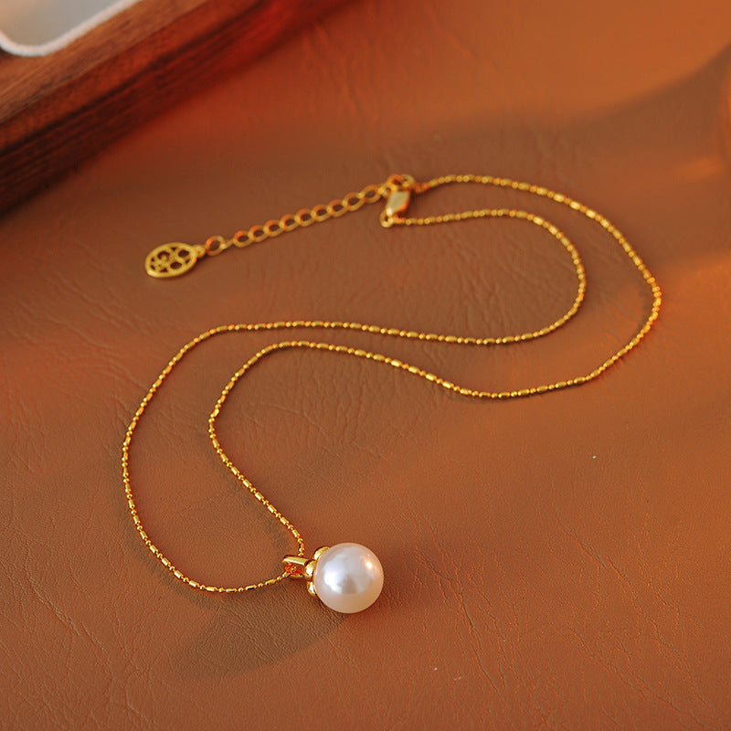 Vintage Hong Kong Style Copper Gold-Plated Pearl Necklace Elegant Lady Earrings Ins Style Simple Fashion Earrings Wholesale