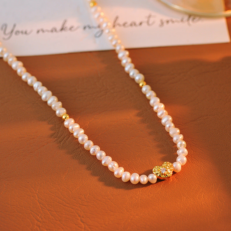 French Style Summer and Autumn Hot Sale Pearl Small Exquisite Heart-shaped Xiaomi Bead Necklace Collarbone Chain Factory