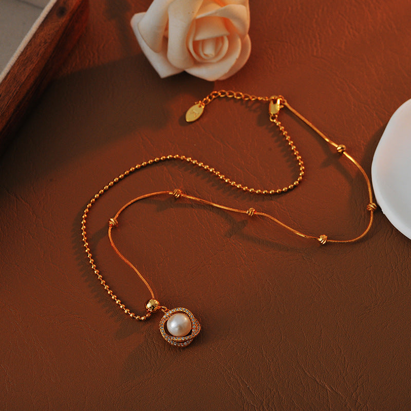 New Trendy Pearl Necklace Retro Elegant Simple Micro Inlaid Full Diamond Niche Design High-end Clavicle Chain