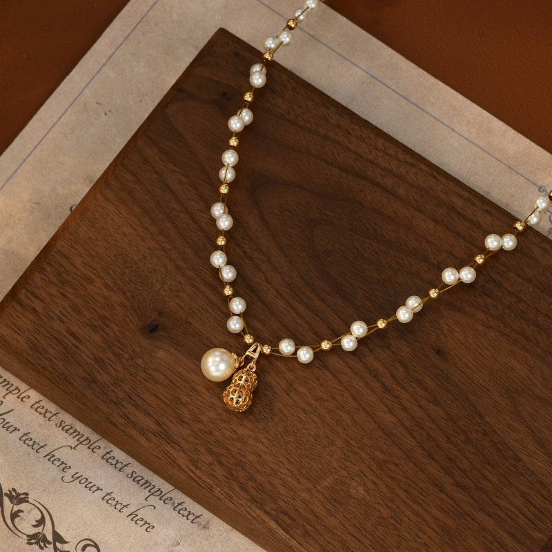 French Style Pearl Necklace for Women 2025 Young Luxury Niche Design High-end Clavicle Chain Accessory Neck Chain Good Luck