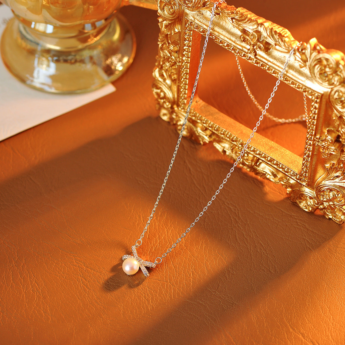 Sweet Full Diamond Bowknot Pearl Necklace for Women, Exquisite Versatile Stylish Collarbone Chain Necklace Jewelry