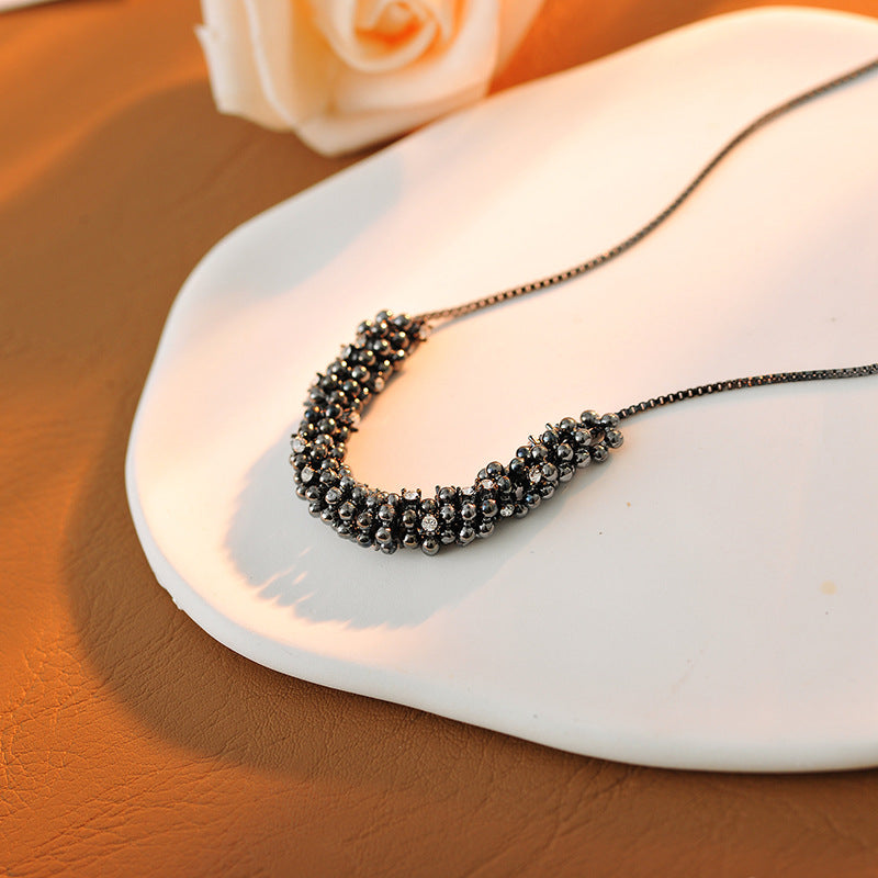 European and American Micro Pave Zircon Round Bead Necklace for Women, Niche Style, Elegant Beaded Collarbone Chain, Light Luxury, Personalized, High-end Necklace