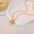 High Version Four-Leaf Clover Single Diamond Necklace Classic Pendant Light Luxury Fashion Simple Niche High-End Pendant