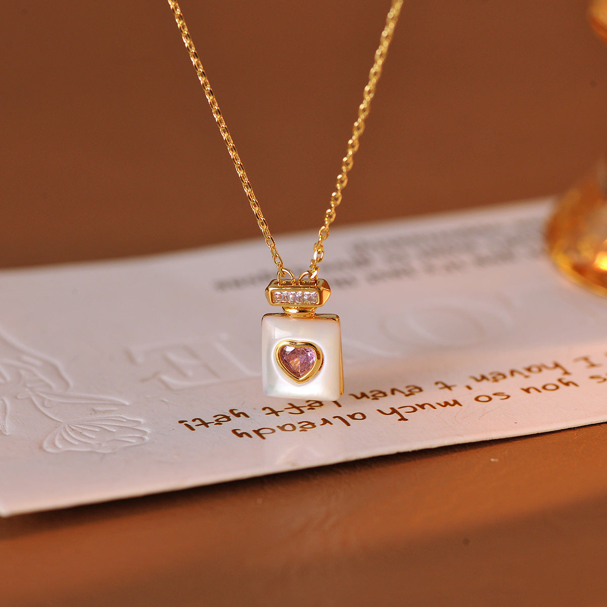 Perfume Bottle Necklace Mother-of-Pearl Zircon Elegant Necklace Sweet Fashion Light Luxury Simple Jewelry