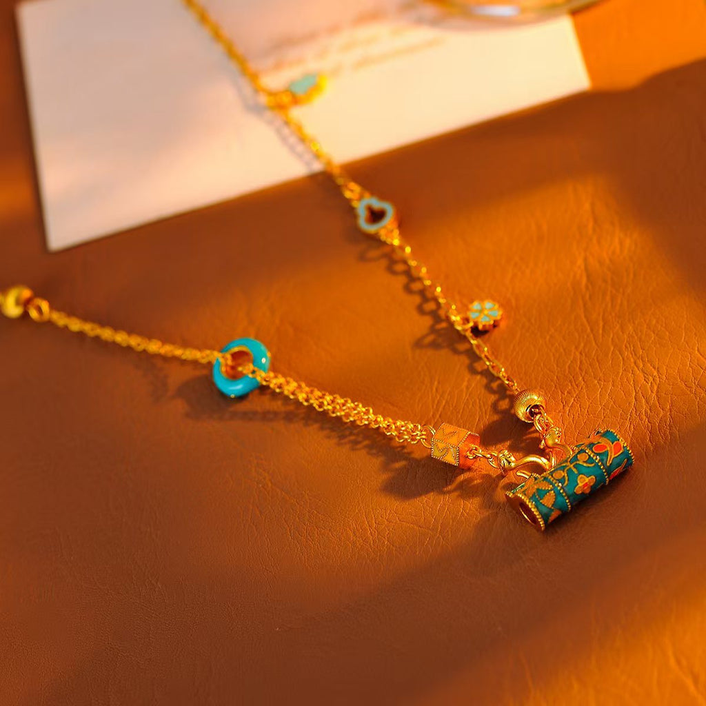 Designer Colorful Gourd Necklace for Women, National Trend, Elegant Niche Design, High-End Collarbone Chain