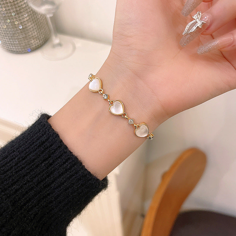 Korean Version Light Luxury Fresh Cat Eye Heart Bracelet for Women Fashion Accessories High-end Summer Personality Versatile Bracelet