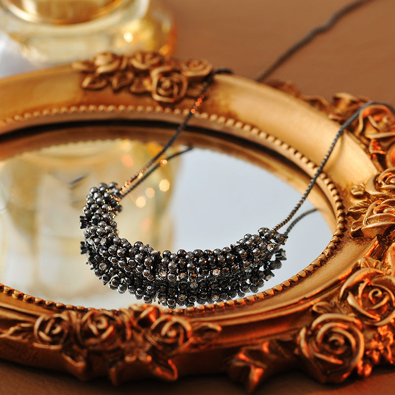 European and American Micro Pave Zircon Round Bead Necklace for Women, Niche Style, Elegant Beaded Collarbone Chain, Light Luxury, Personalized, High-end Necklace