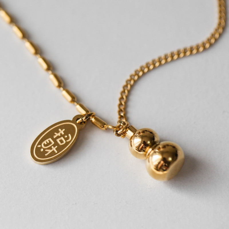 Summer New High-End Niche Light Luxury 18K Gold Plated Peace Gourd Necklace for Women Collarbone Chain Neck Chain Vintage Non-Fading