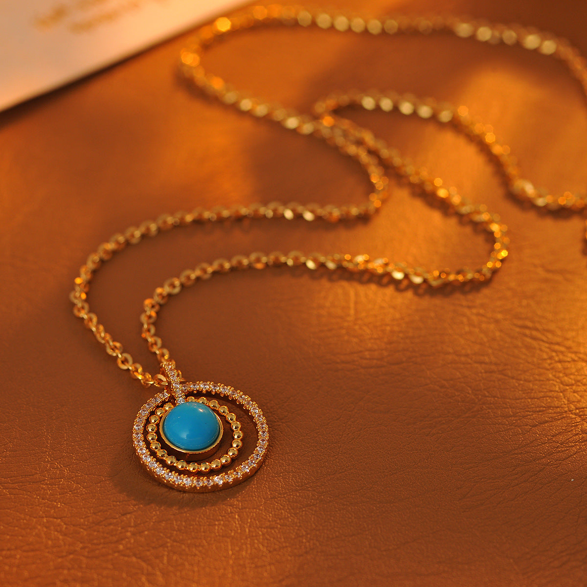 French Style Light Luxury High-End Vintage Full Diamond Turquoise Pendant Necklace Exquisite Retro Collarbone Chain