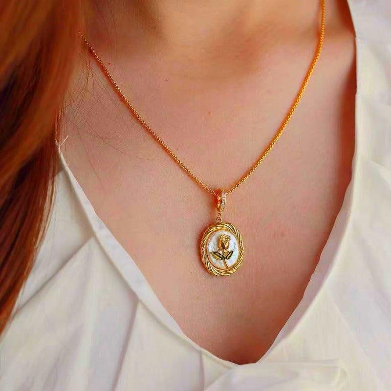 Copper Gold-Plated New Chinese Style Natural Baroque Pearl Necklace Vintage Fashion Light Luxury Rose Flower Necklace Collarbone Chain