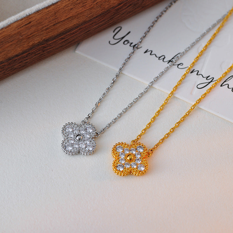 High Version Four-Leaf Clover Single Diamond Necklace Classic Pendant Light Luxury Fashion Simple Niche High-End Pendant