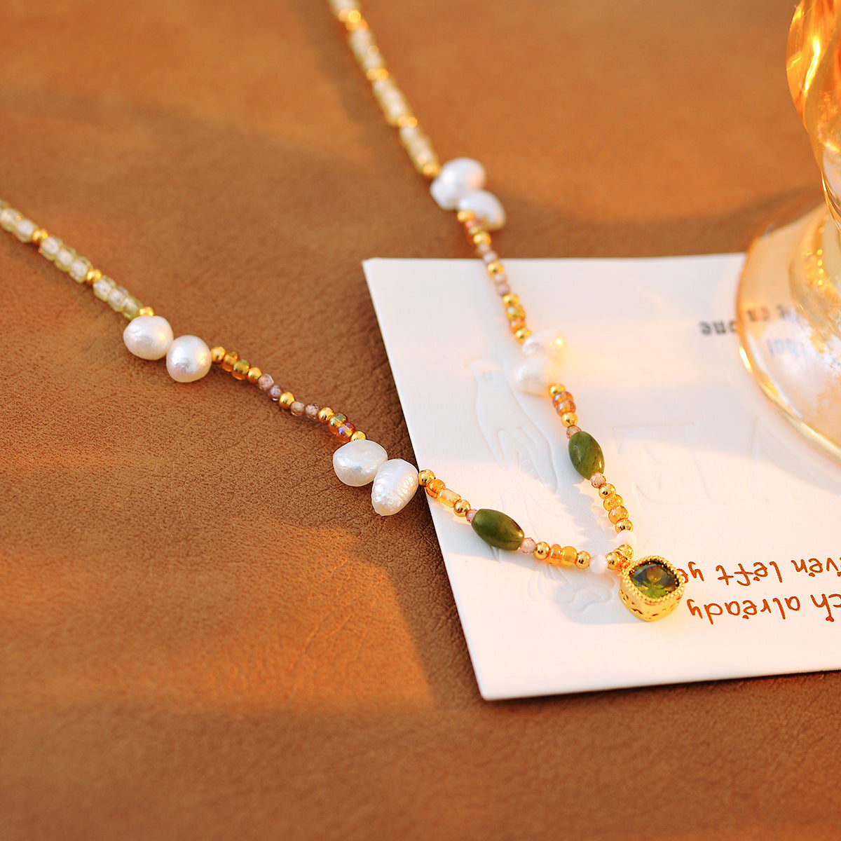 Fashion Versatile Natural Pearl Crystal Necklace for Women New Year Light Luxury High-end Clavicle Chain