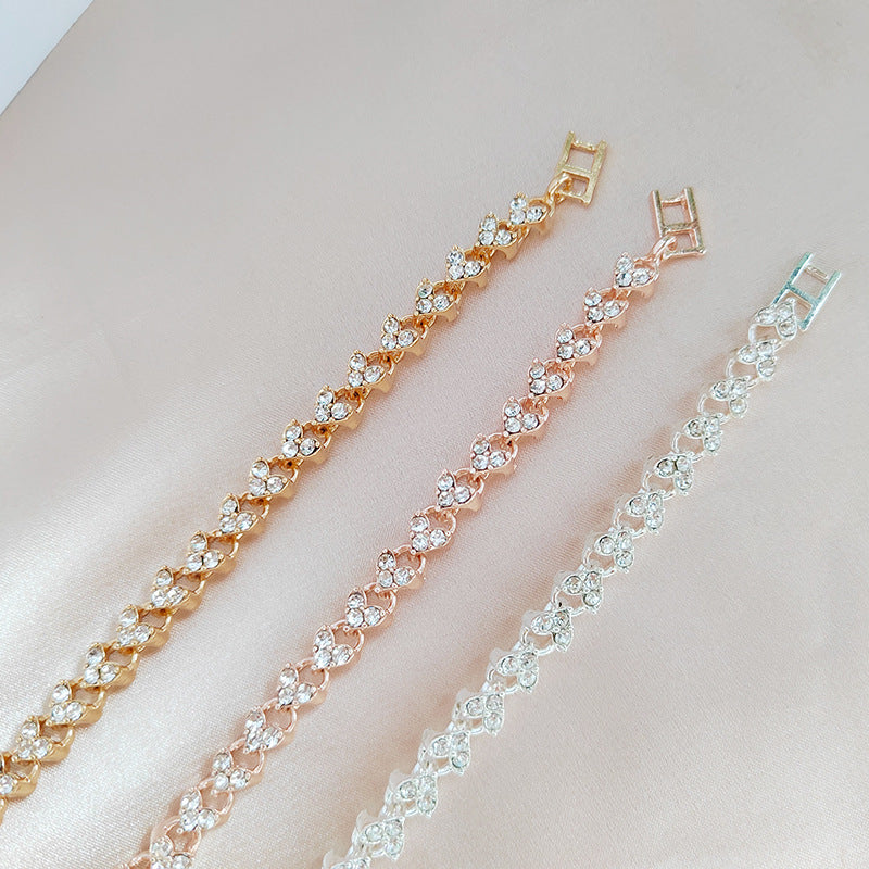European and American Hot Sale Roman Full Diamond Light Luxury Bracelet for Women Fashion Jewelry Personality High-end Heart-shaped Stone Bracelet