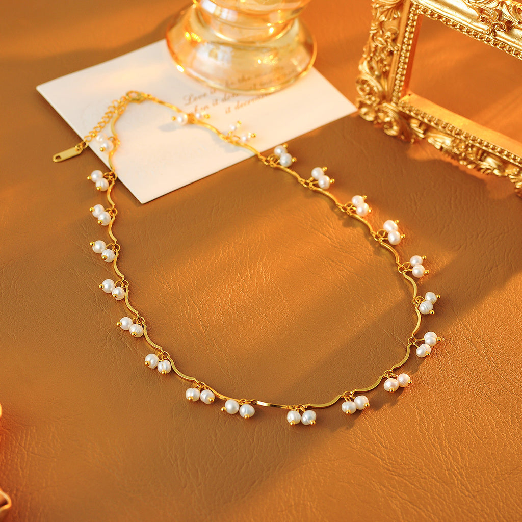 Freshwater Pearl Necklace Elegant Beaded Exquisite Niche Design Sense Choker New Clavicle Chain