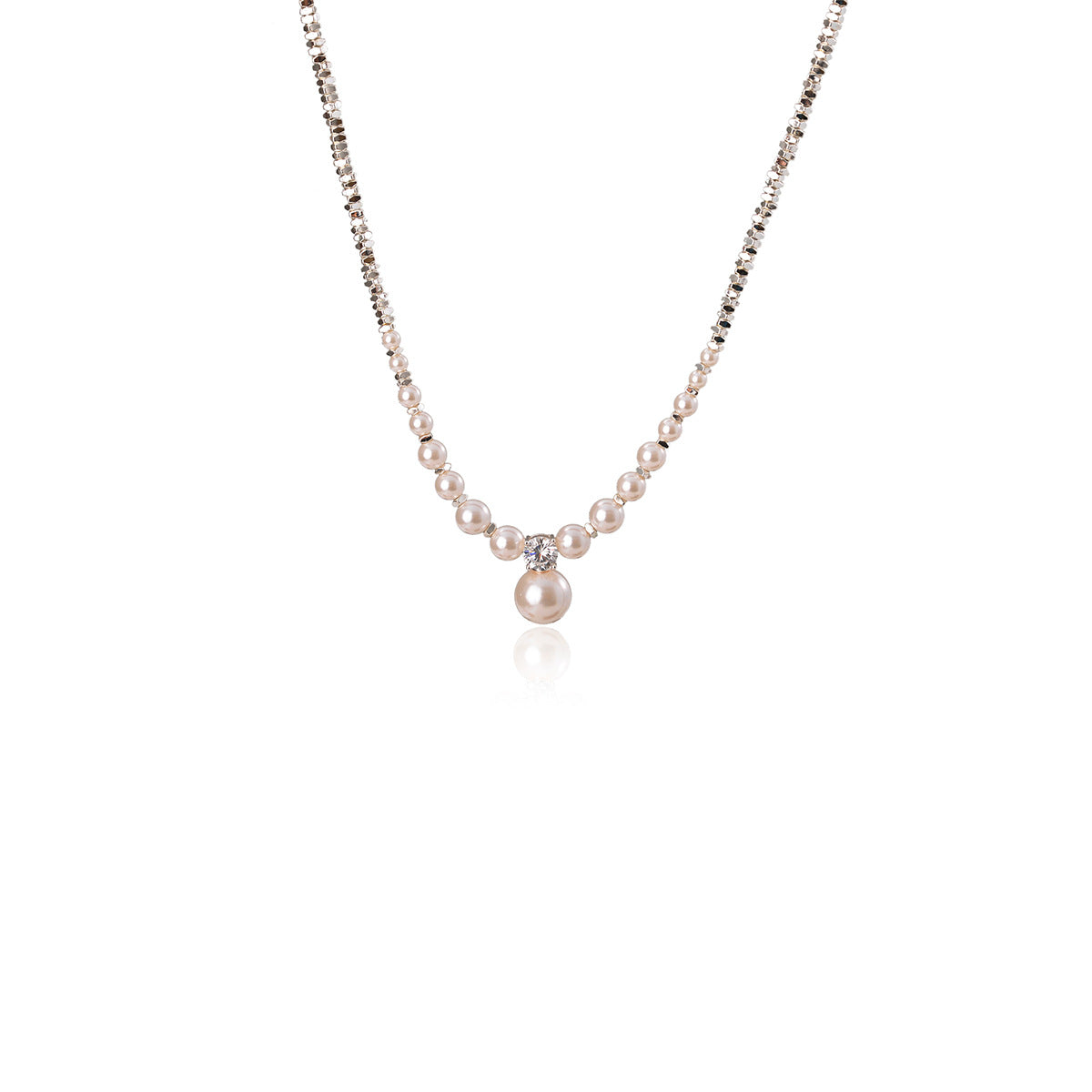 Broken Silver Pearl Necklace Niche Design High-end Elegant Collarbone Chain Versatile Fashion Choker