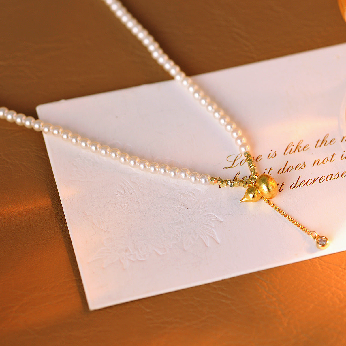 French Retro Style Pearl Gourd Pendant Necklace Bracelet Elegant High-end Beaded Collarbone Chain Choker