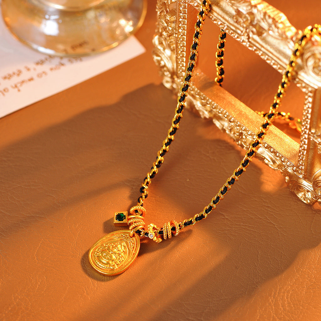 Necklace Yellow God of Wealth Coiled Necklace Xiaohongshu New Hot-Selling Light Luxury Niche High-End Exquisite Black Rope