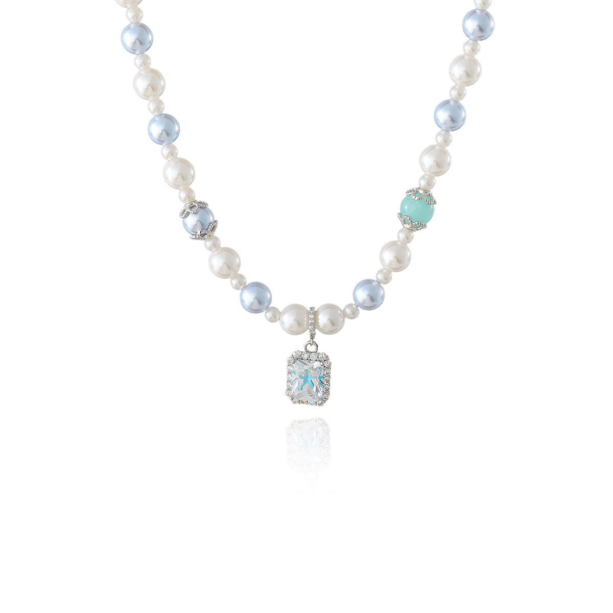 New Natural Blue Crystal Bead Necklace Choker Clavicle Chain Light Luxury Niche Shijia